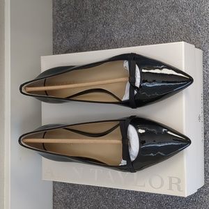 Sammy patent bow flat - NIB - size 8